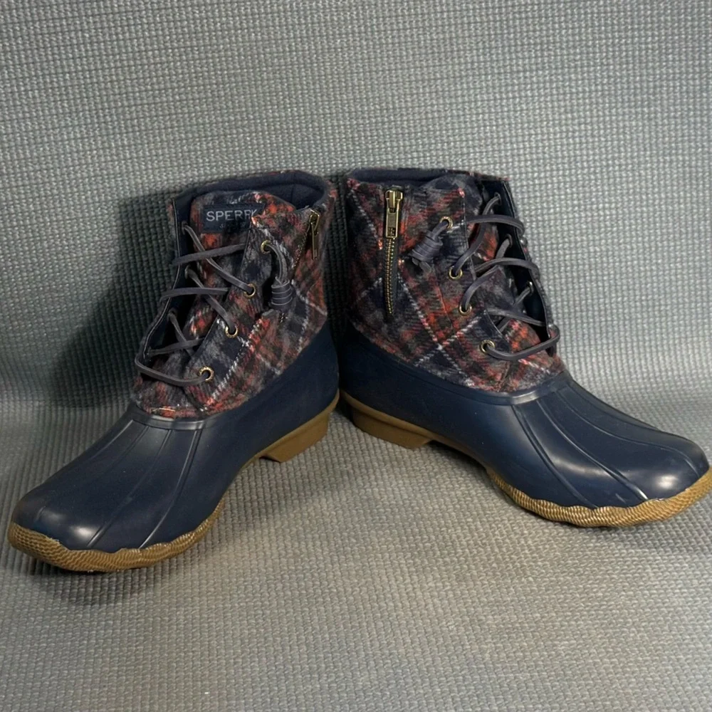 Sperry Women’s Saltwater Plaid Wool‎ Duck Boots Size 10